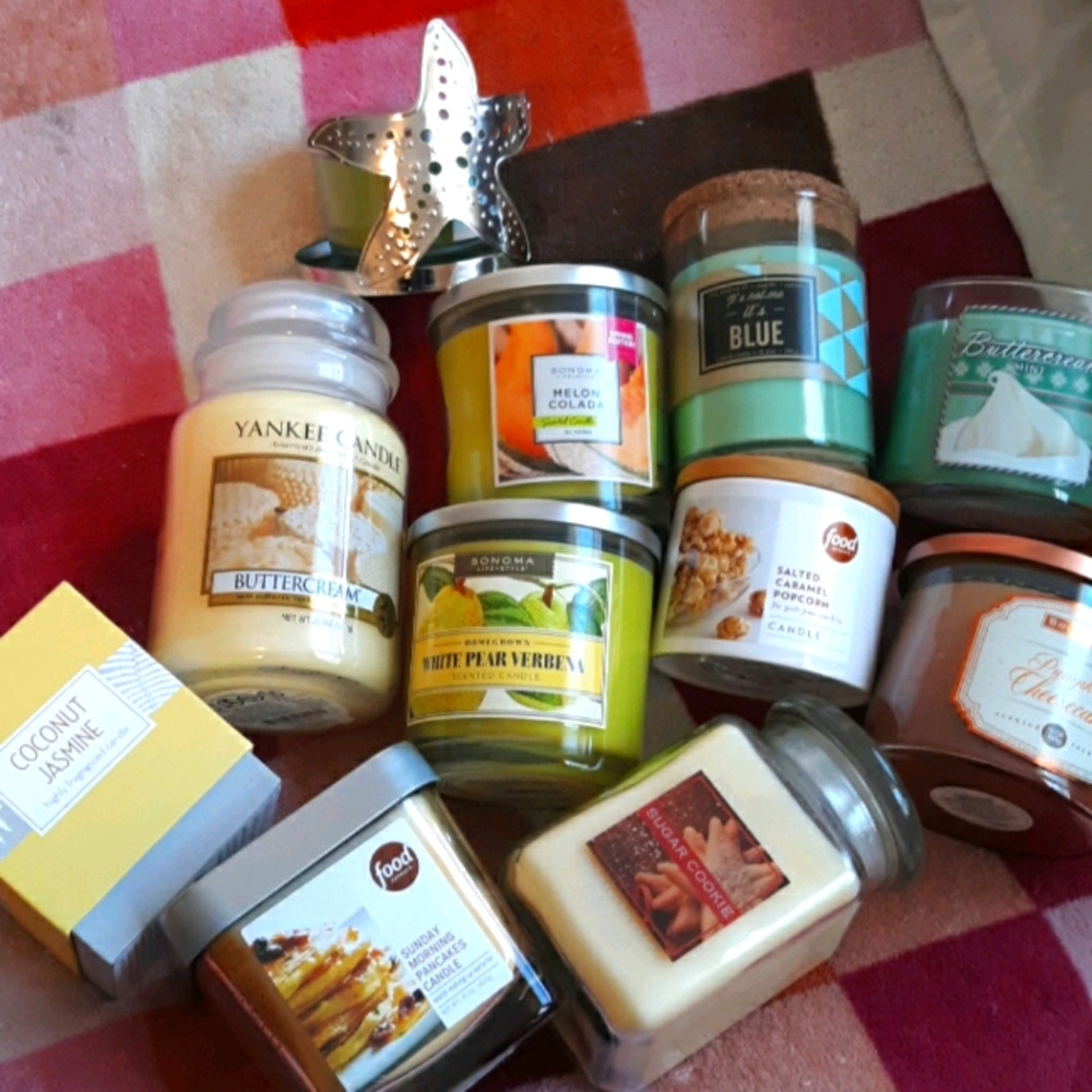 Huge candle bundle all new! This is only a few.